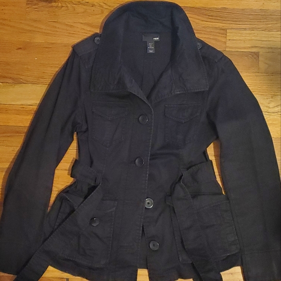 H&M Black Tie-Belt Utility Jacket - Picture 3 of 7